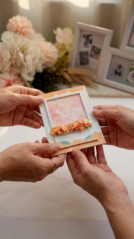 Giving a keepsake card